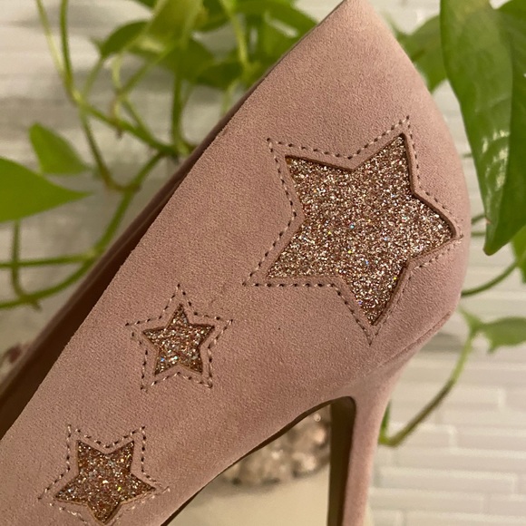 Betsey Johnson Pryce pumps 7.5 - Picture 3 of 9